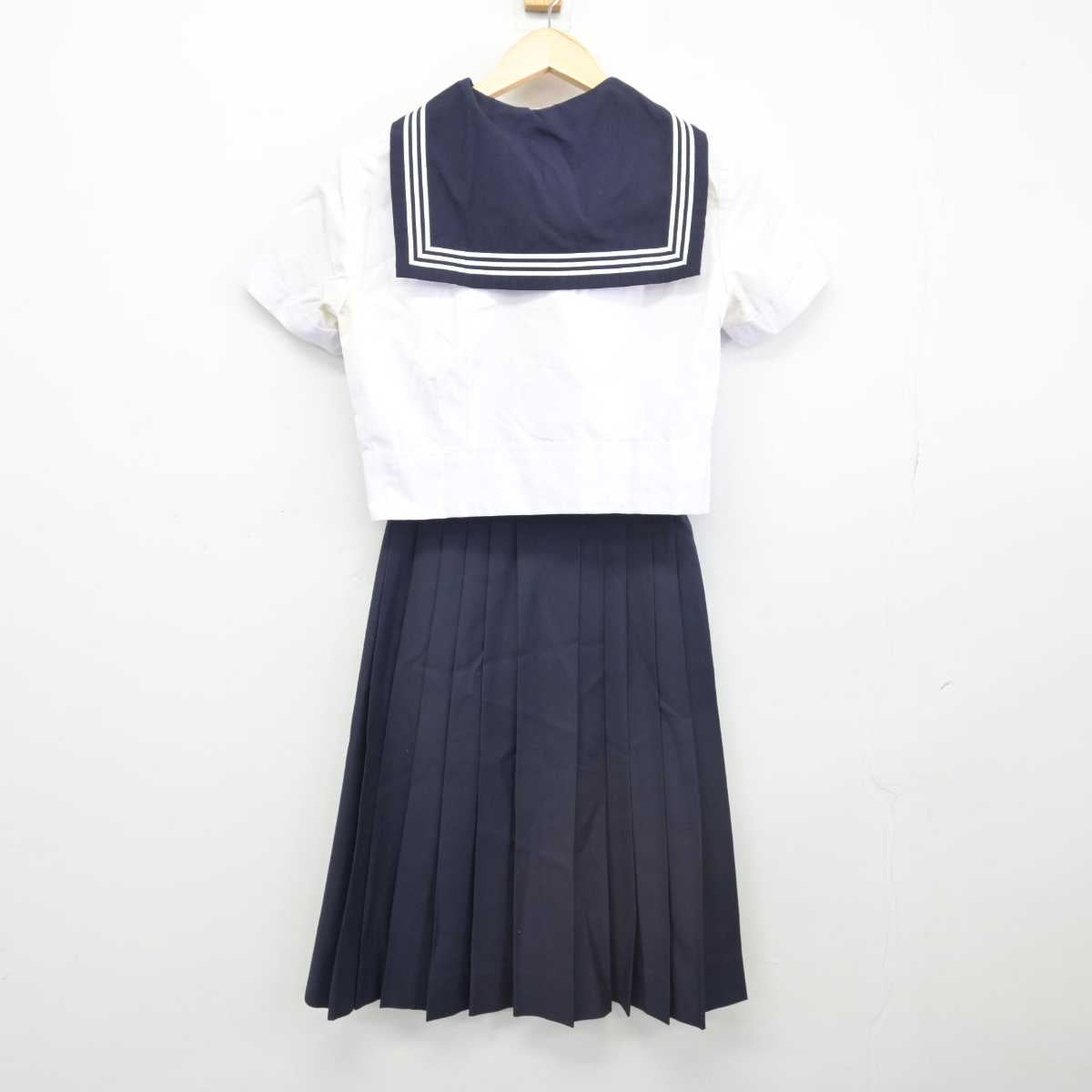 【中古】東京都 東京女学館高等学校 女子制服 3点 (ニット・セーラー服・スカート) sf047020