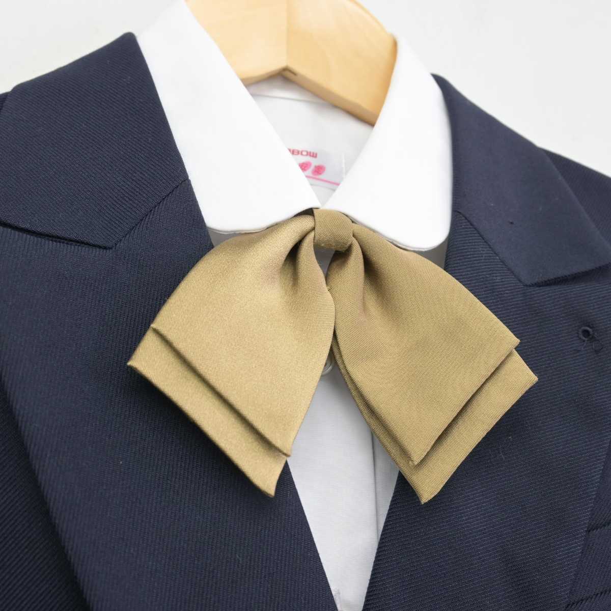 【中古】北海道 平岡中学校 女子制服 4点 (ブレザー・シャツ・スカート) sf047097