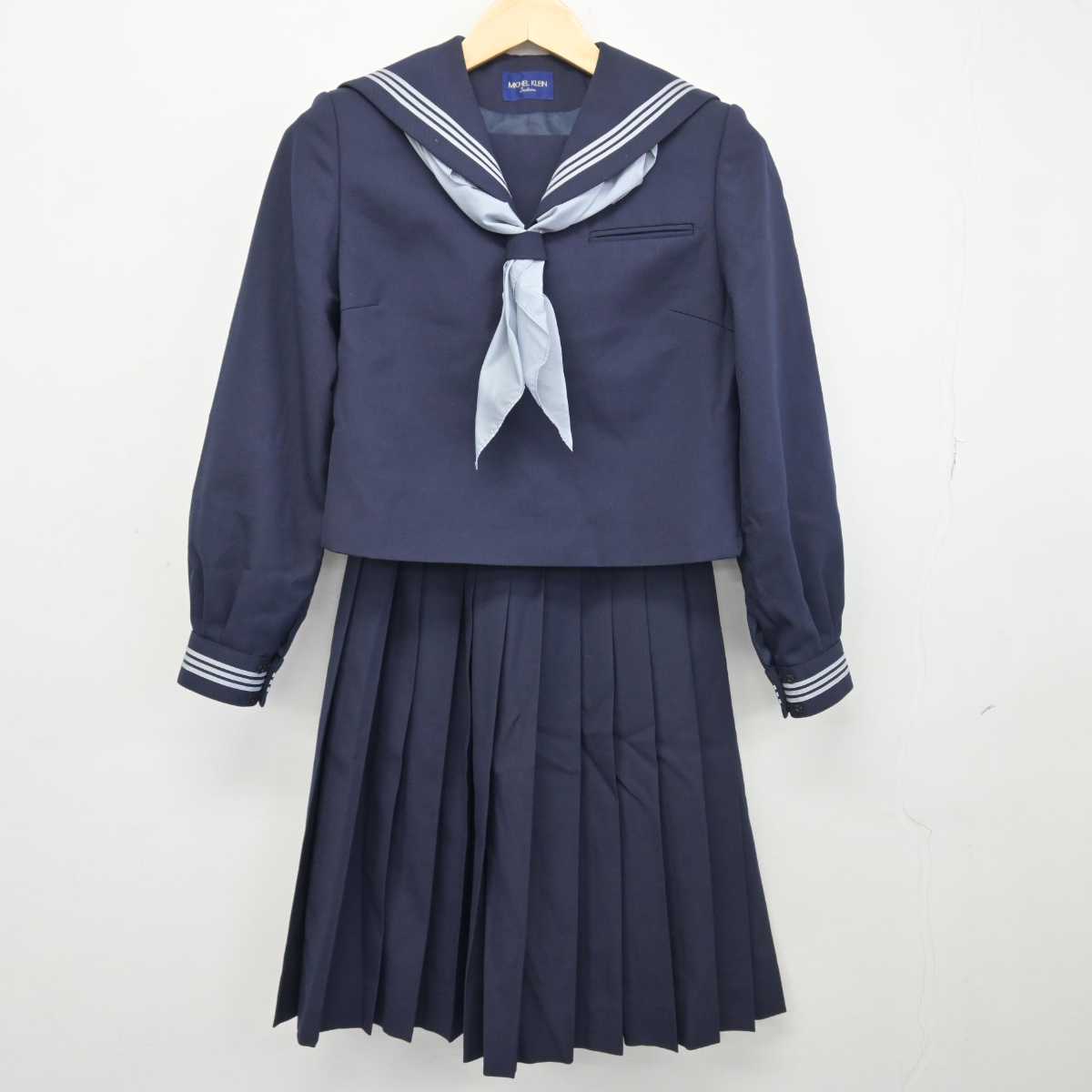 【中古】栃木県 黒磯北中学校 女子制服 4点 (セーラー服・その他アイテム・スカート) sf047272