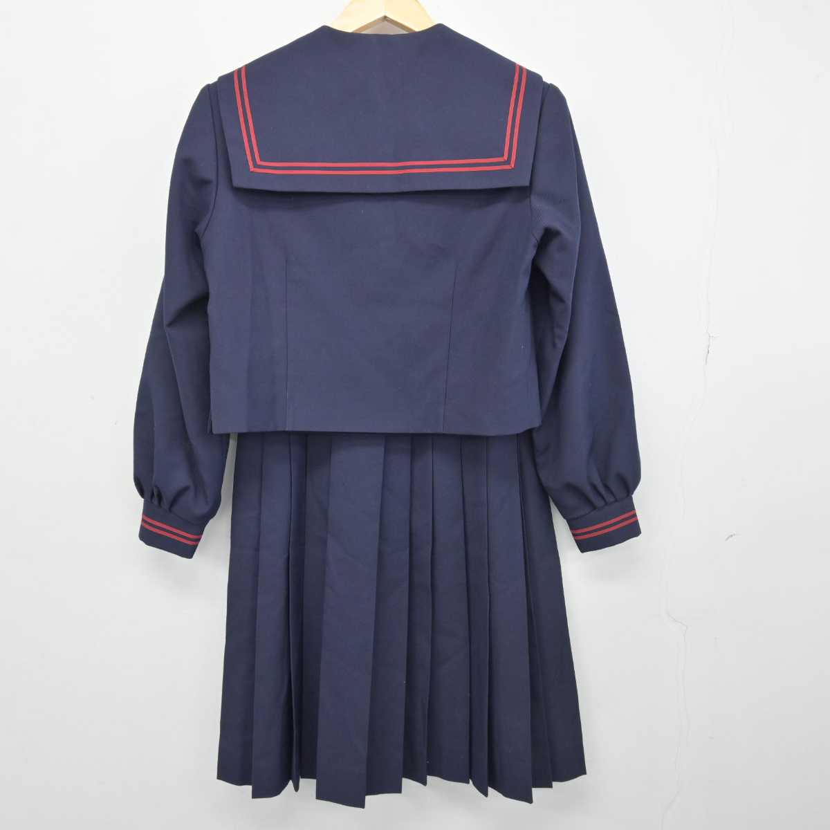 【中古】千葉県 東京学館浦安高等学校 女子制服 3点 (セーラー服・スカート) sf047274