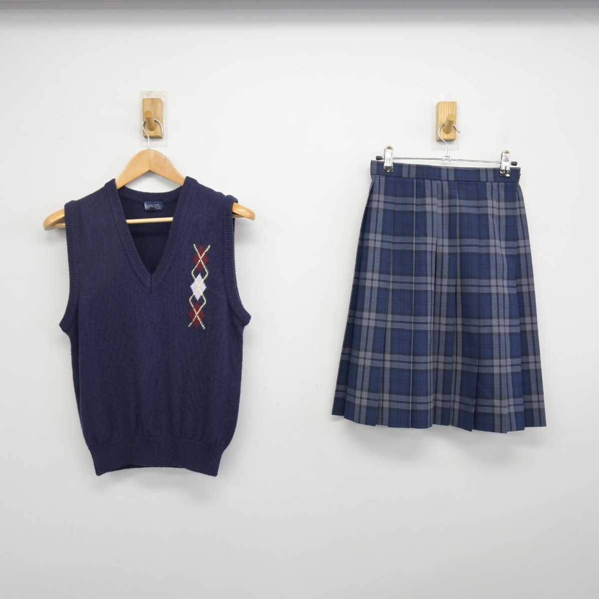 【中古】山口県 宇部フロンティア大学附属香川高等学校 女子制服 2点 (ニットベスト・スカート) sf047375