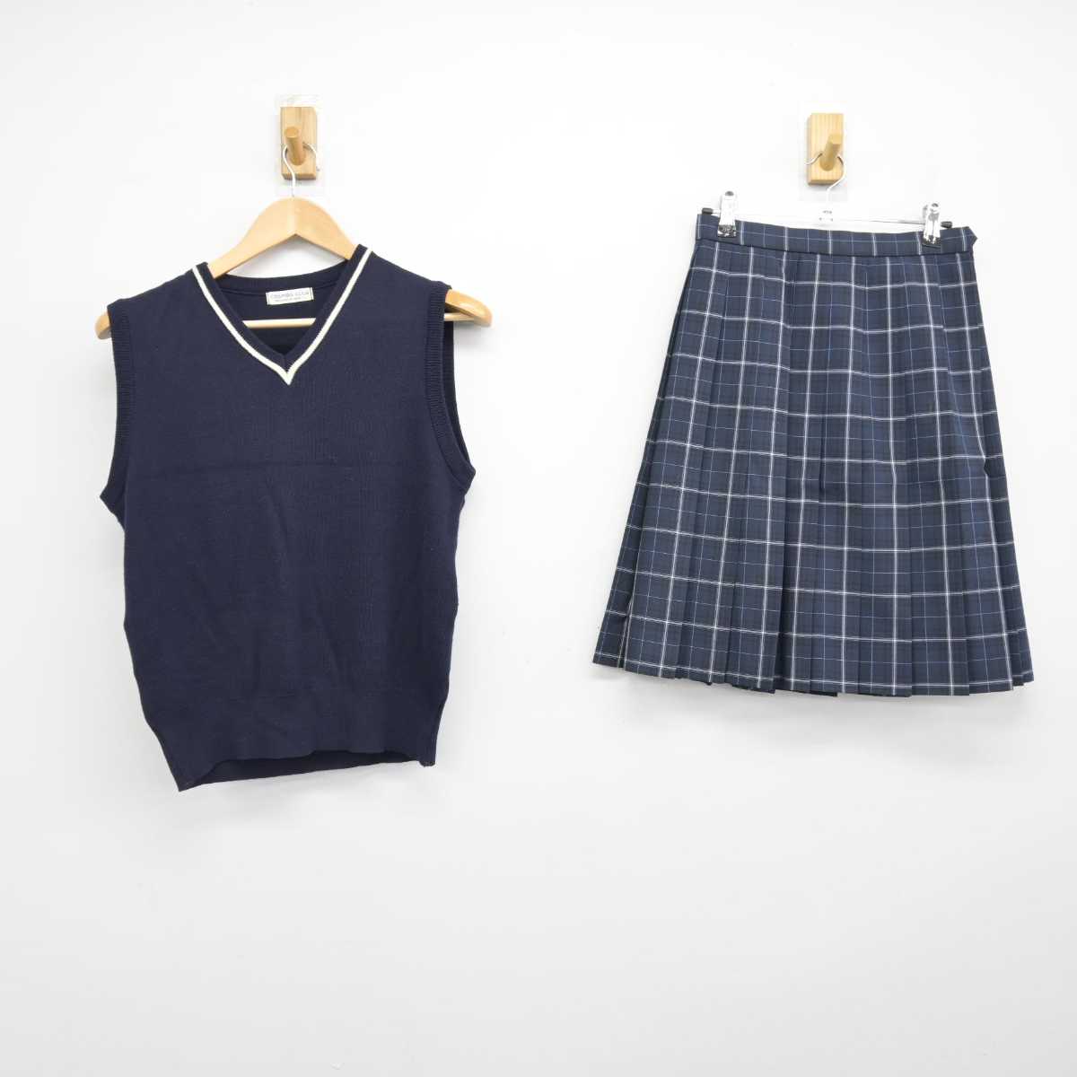 【中古】兵庫県 淡路三原高等学校 女子制服 2点 (ニットベスト・スカート) sf047417