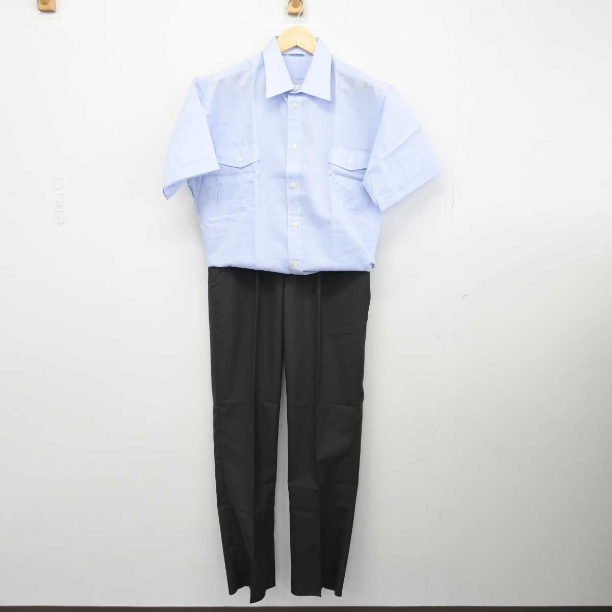 【中古】 西武バス株式会社/運転手制服 男子制服 2点 (シャツ・ズボン) sf047433