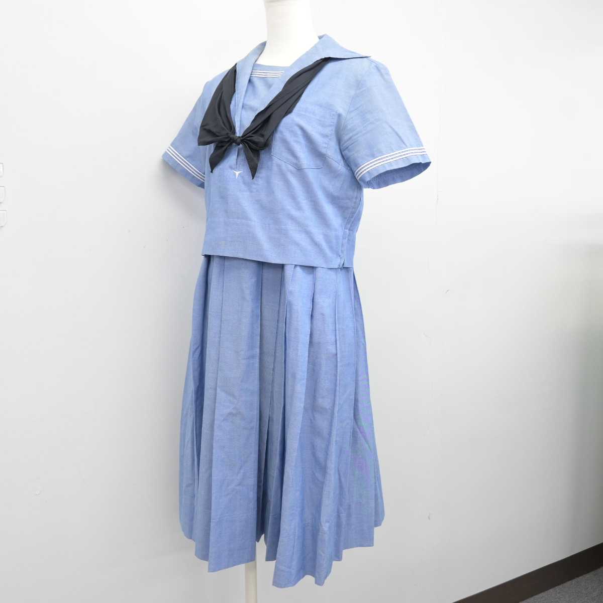 【中古】熊本県 ルーテル学院中学・高等学校 女子制服 3点 (セーラー服・ジャンパースカート) sf047469