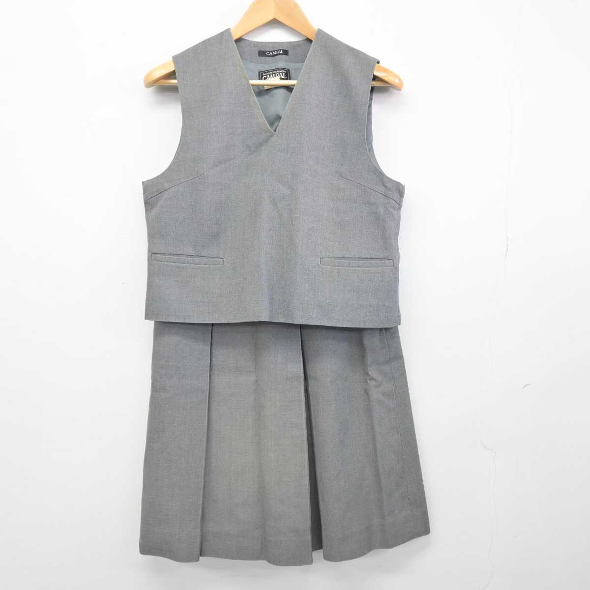 【中古】北海道 札幌市立北都中学校 女子制服 4点 (ブレザー・ベスト・スカート) sf047476