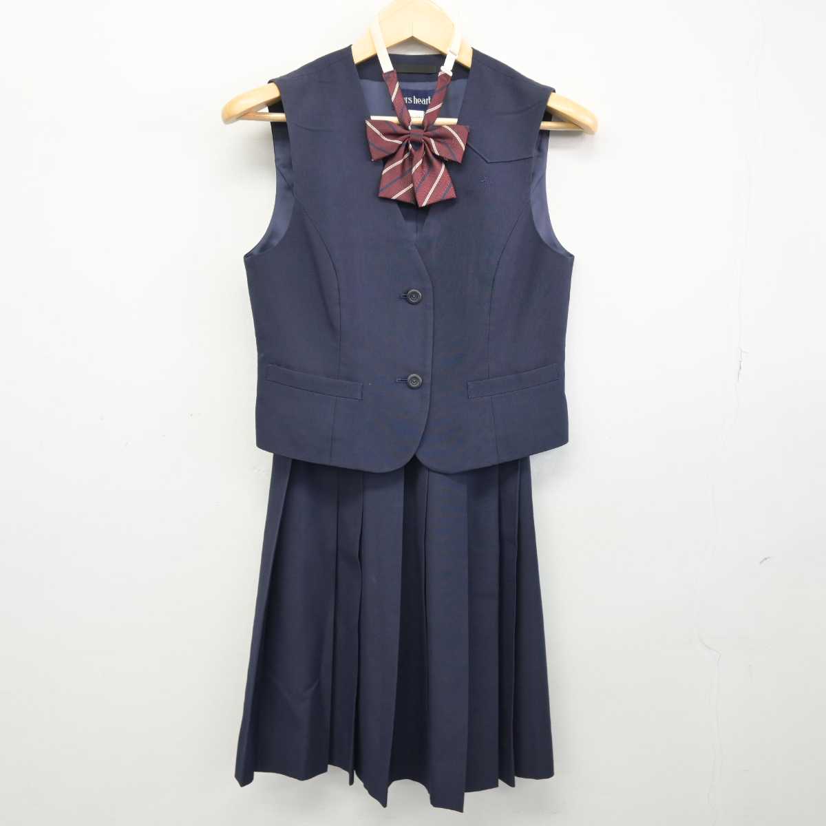 【中古】東京都 白?高等学校附属中学校 女子制服 3点 (ベスト・スカート) sf047493