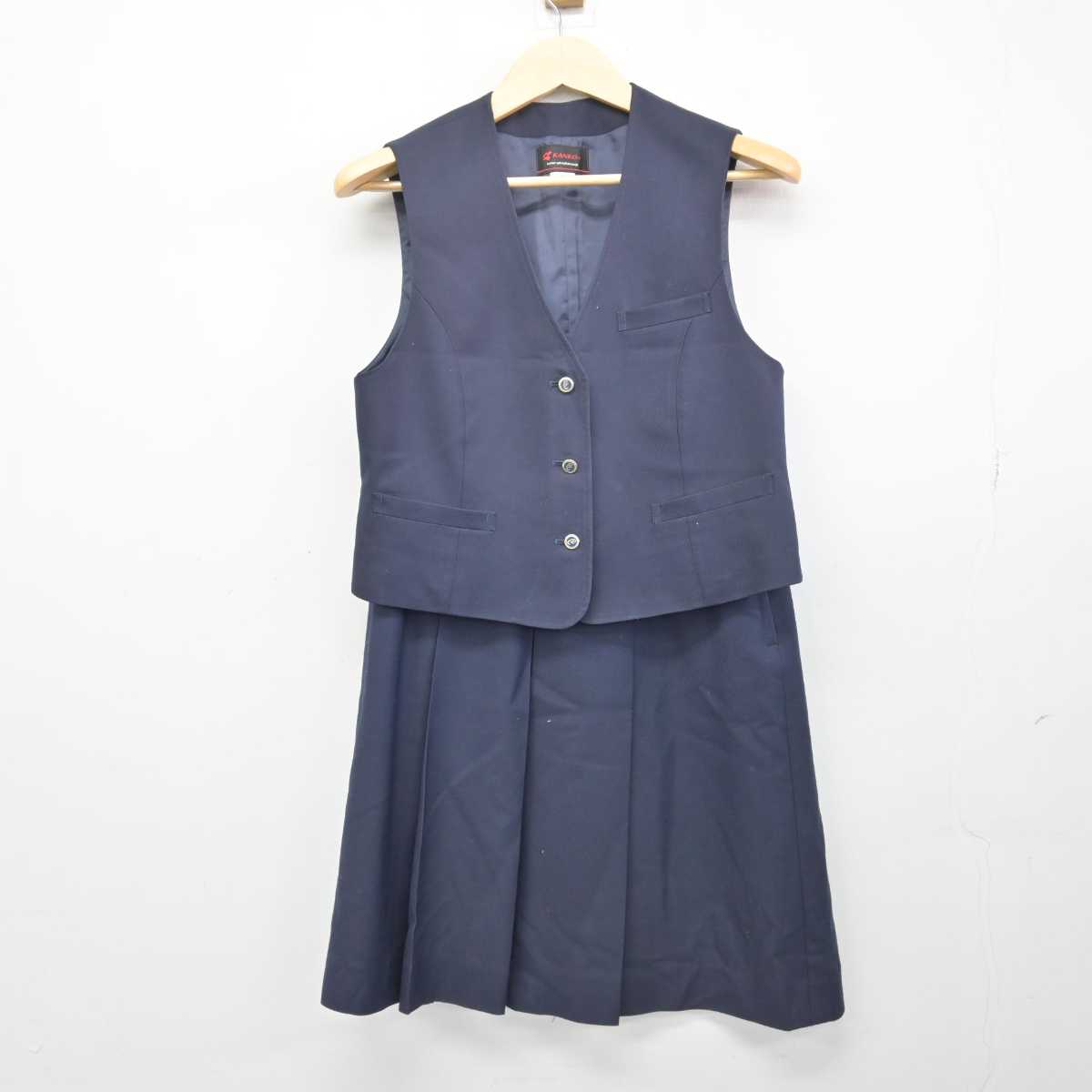 中古】愛媛県 松山中央高等学校 女子制服 4点 (ブレザー・ベスト・ニット・スカート) sf047586 | 中古制服通販パレイド