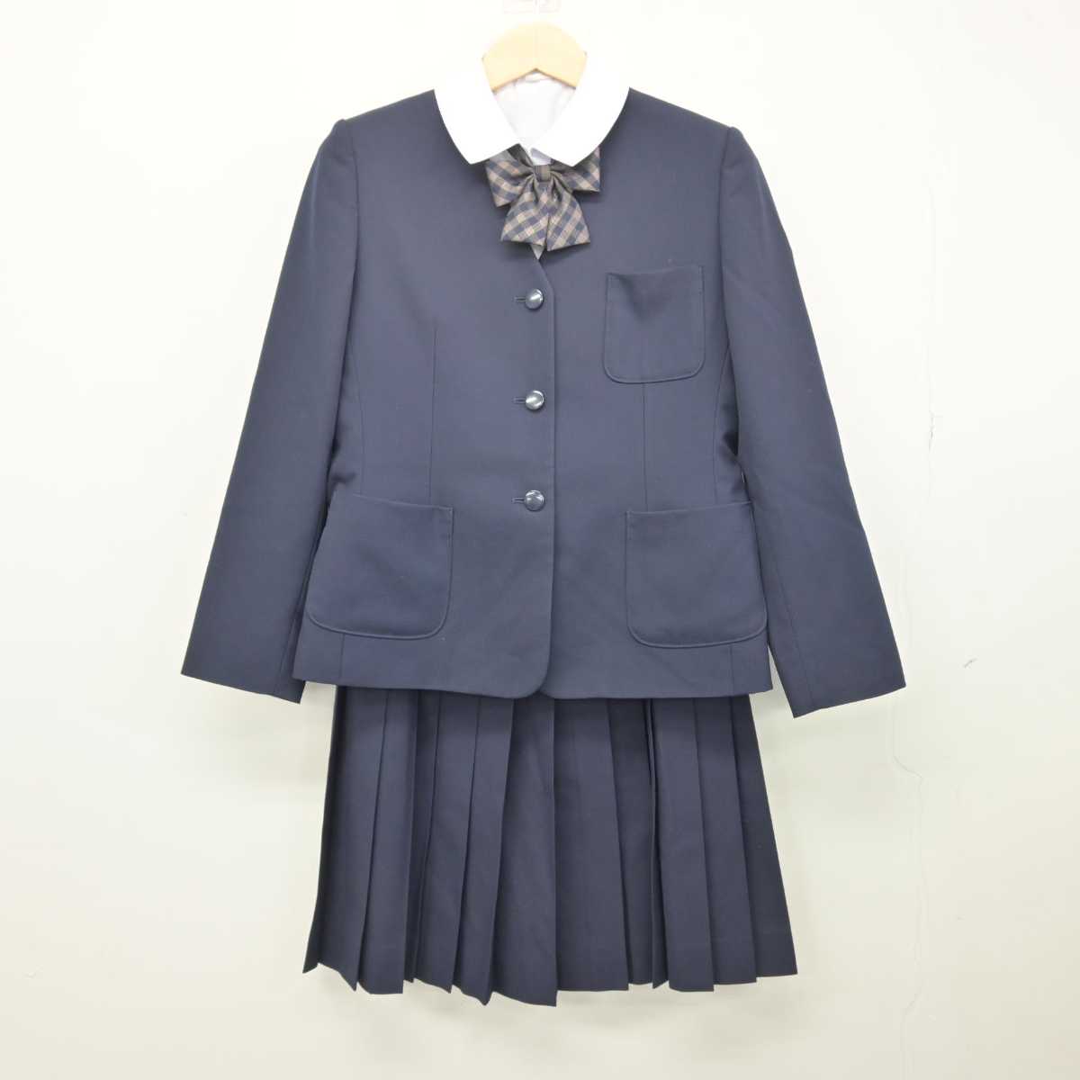 【中古】青森県 明治中学校 女子制服 4点 (ブレザー・シャツ・スカート) sf047588