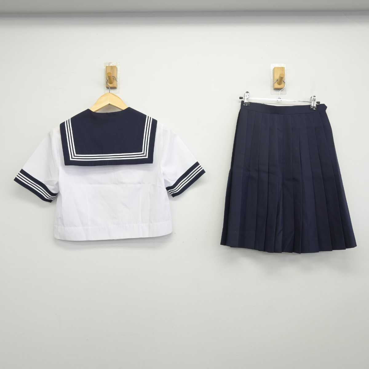 【中古】埼玉県 三芳東中学校 女子制服 4点 (セーラー服・セーラー服・スカート) sf047629