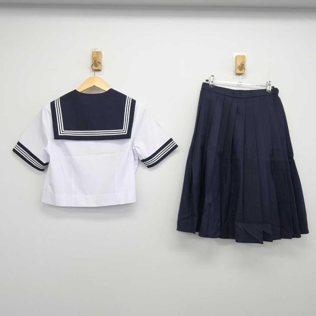 【中古】埼玉県 三芳東中学校 女子制服 4点 (セーラー服・セーラー服・スカート) sf047630