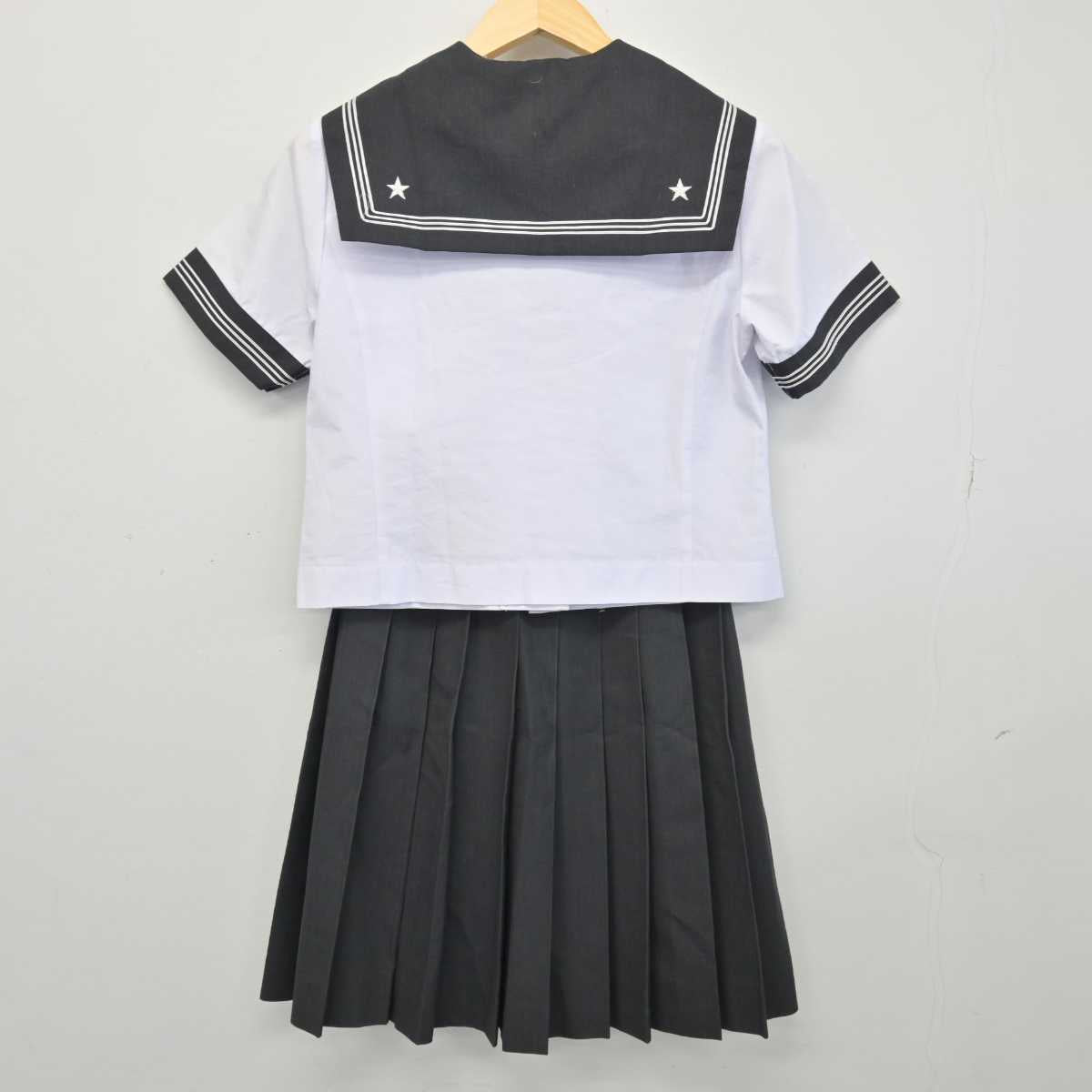 【中古】静岡県 三島北高等学校 女子制服 4点 (セーラー服・スカート) sf047671