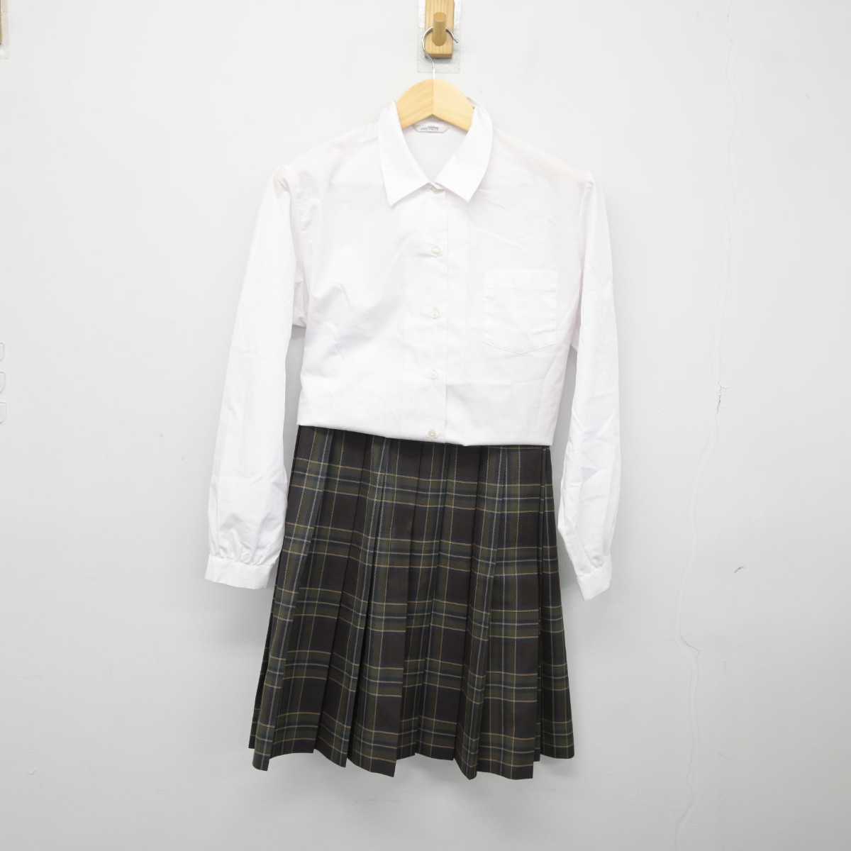 【中古】埼玉県 大宮商業高等学校 女子制服 2点 (シャツ・スカート) sf047770