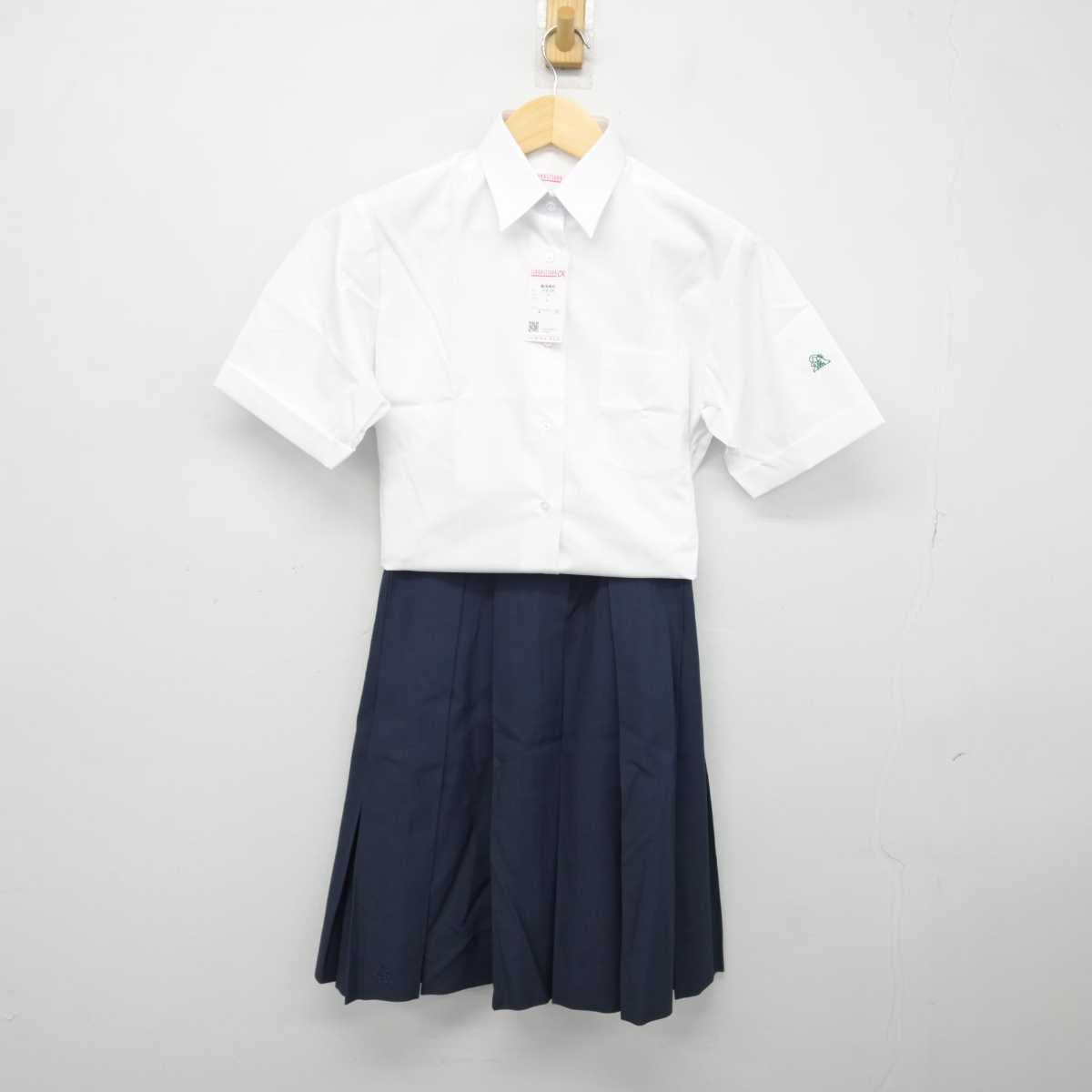 【中古】愛知県 鳴海高等学校 女子制服 2点 (シャツ・スカート) sf047781