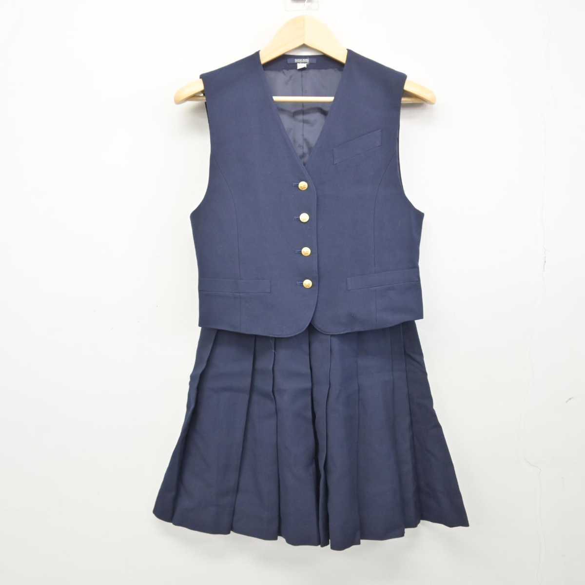 【中古】埼玉県 越谷南高等学校 女子制服 4点 (ブレザー・ベスト・スカート) sf047867