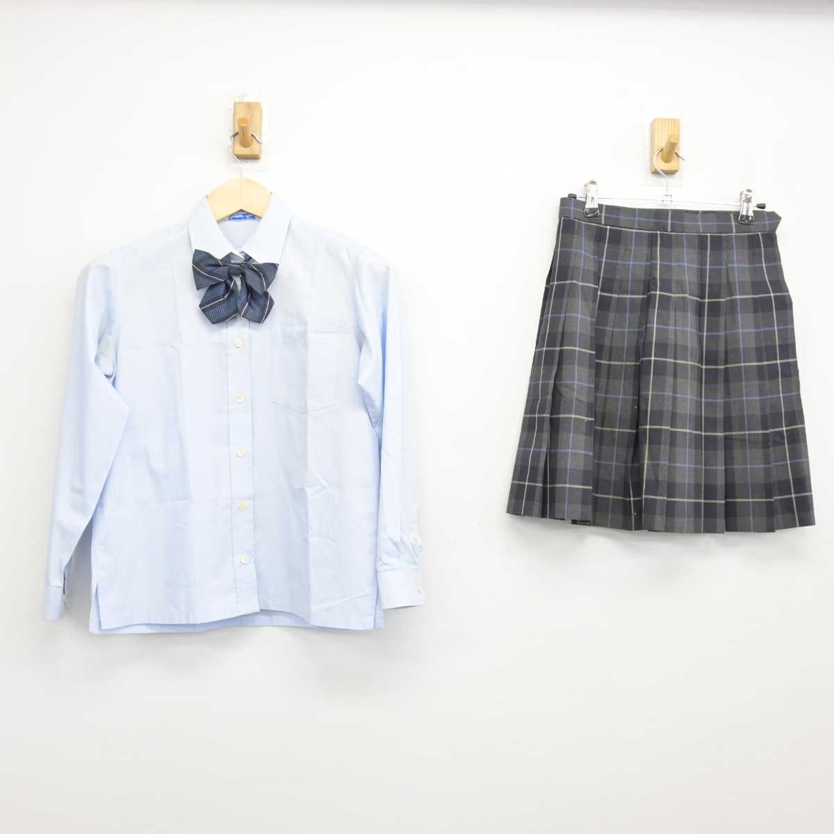 【中古】三重県 四日市南高等学校 女子制服 3点 (シャツ・スカート) sf047895