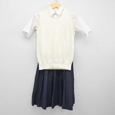 【中古】福岡県 福岡市内中学新標準服 女子制服 3点 (シャツ・ニットベスト・スカート) sf047915