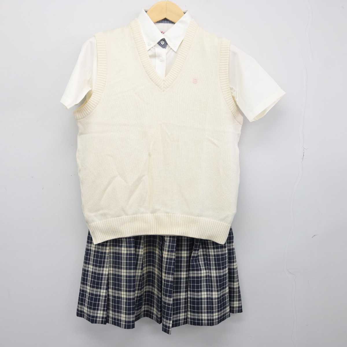 【中古】三重県 津田学園高等学校 女子制服 4点 (ニットベスト・シャツ・スカート) sf047922