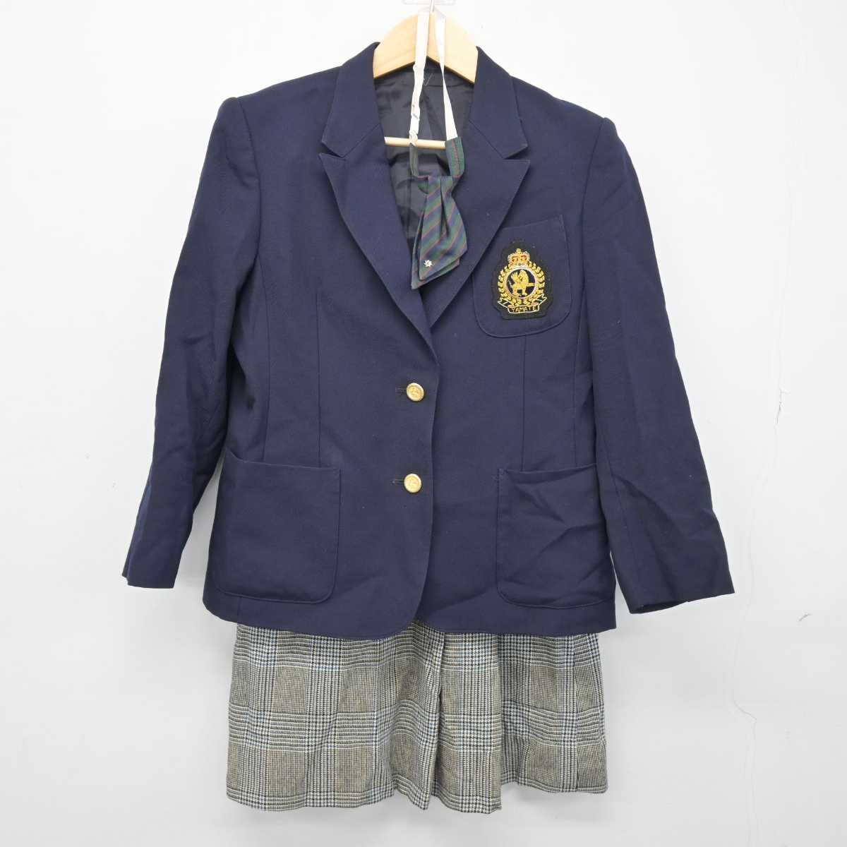 【中古】神奈川県 山手学院高等学校 女子制服 4点 (ブレザー・スカート・スカート) sf047966