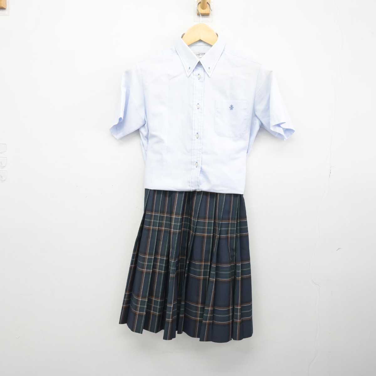 【中古】大阪府 追手門学院大手前高等学校 女子制服 3点 (シャツ・スカート) sf048003