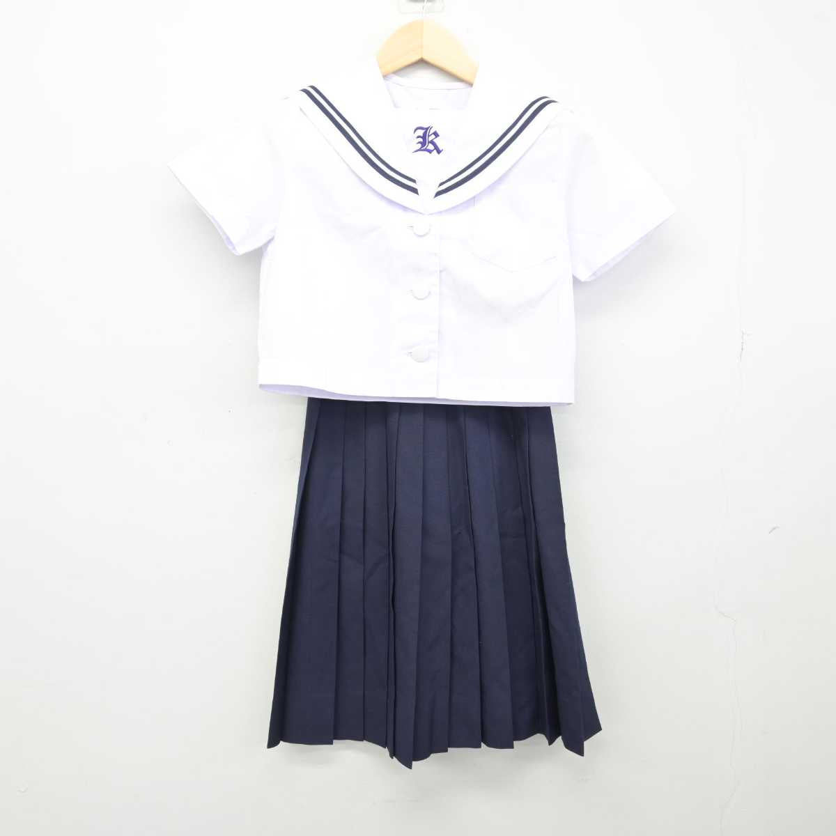 【中古】長崎県 大村市立郡中学校 女子制服 2点 (セーラー服・スカート) sf048049