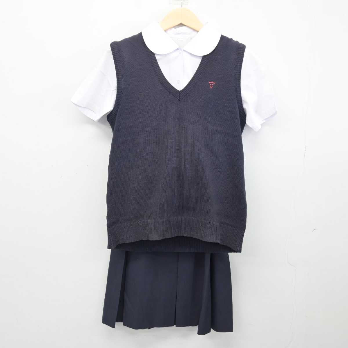 【中古】岡山県 富山中学校 女子制服 3点 (ニットベスト・シャツ・スカート) sf048099