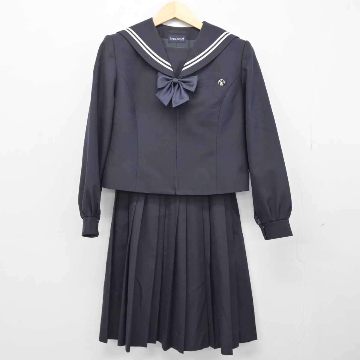 【中古】北海道 北海道旭川北高等学校 女子制服 4点 (セーラー服・スカート) sf048133