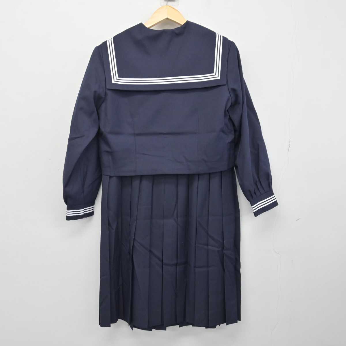 【中古】埼玉県 菖蒲中学校 女子制服 3点 (セーラー服・その他アイテム・ジャンパースカート) sf048134