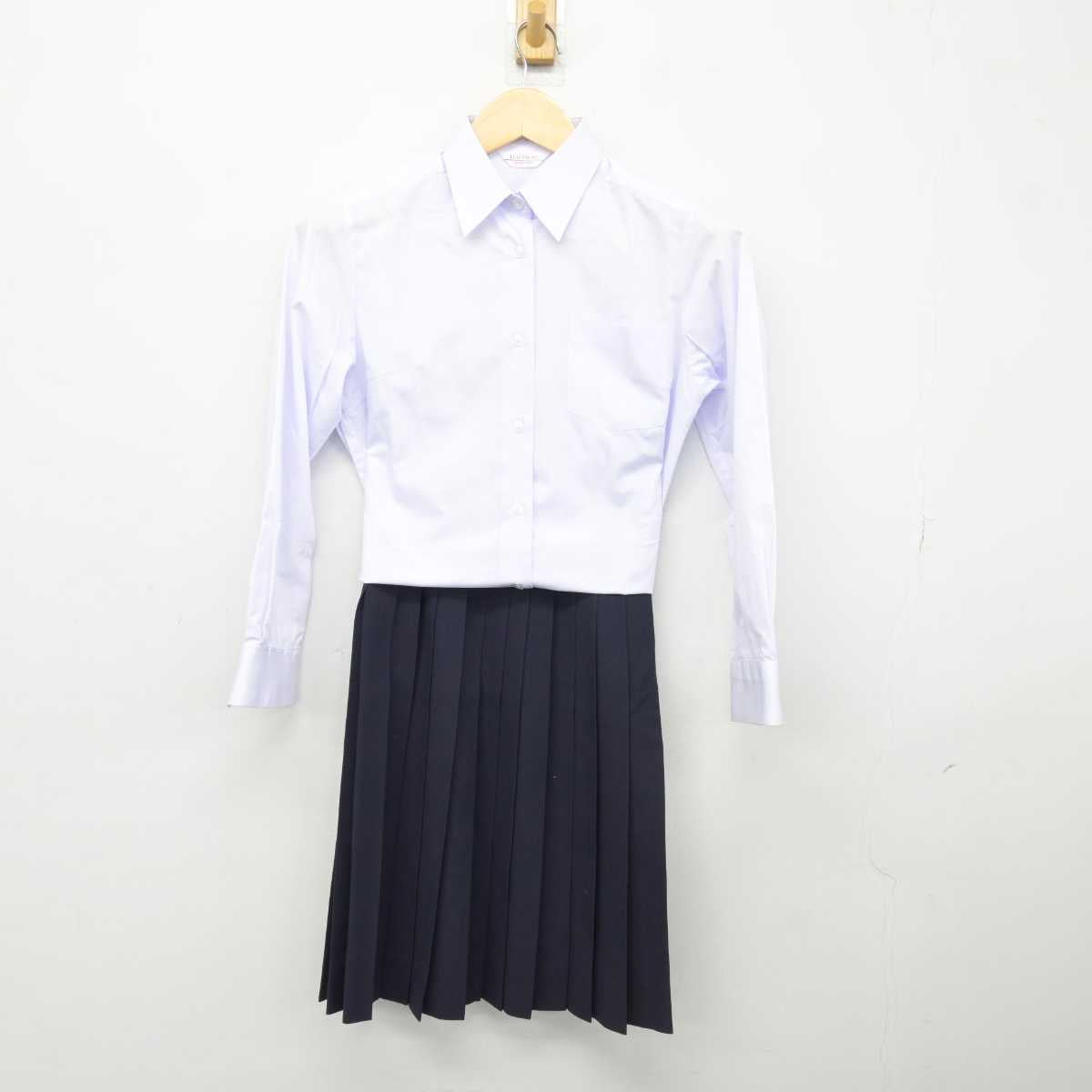 【中古】滋賀県 甲南中学校(旧制服) 女子制服 2点 (シャツ・スカート) sf048173