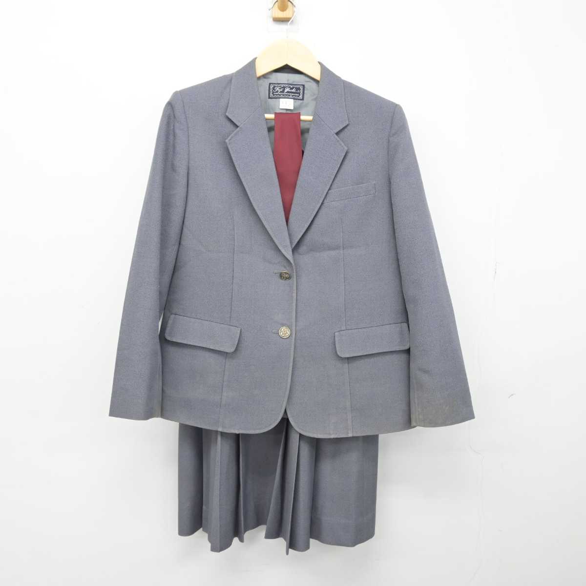 【中古】岐阜県 社中学校 女子制服 4点 (ブレザー・ニット・スカート) sf048184