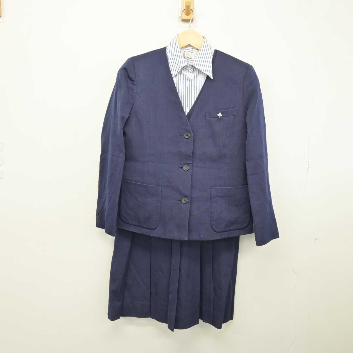 【中古】長崎県 北陽台高等学校 女子制服 5点 (ブレザー・ベスト・シャツ・スカート) sf048281