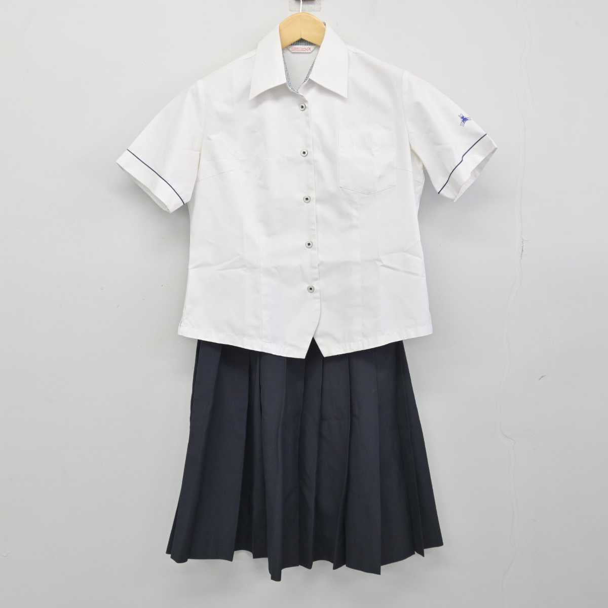 【中古】福岡県 小郡高等学校 女子制服 2点 (シャツ・スカート) sf048324