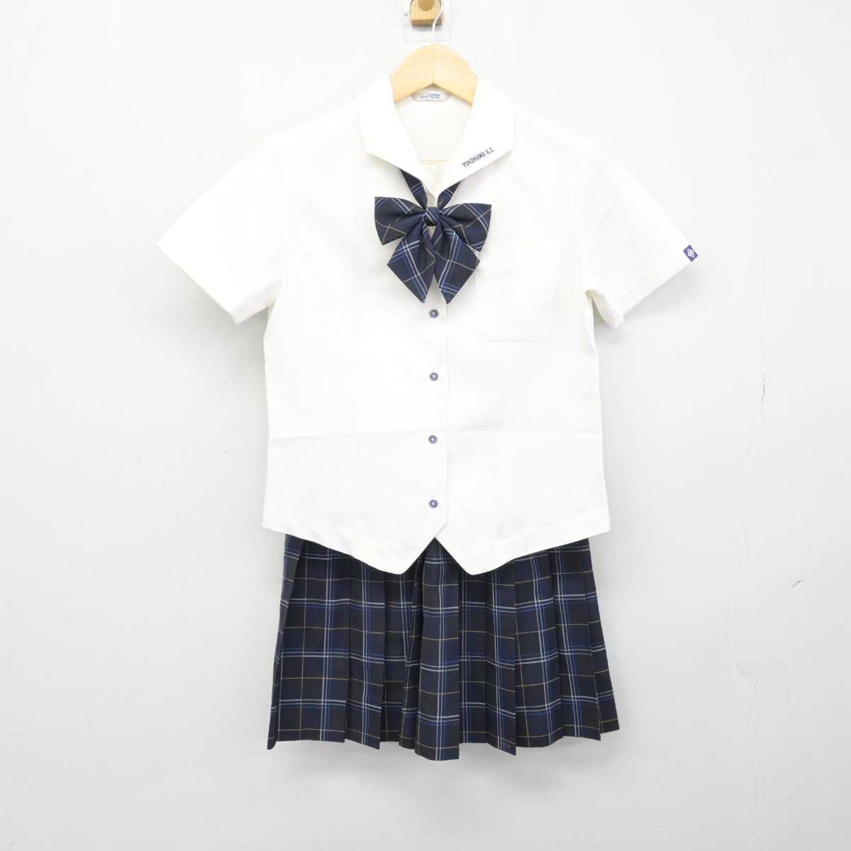 【中古】神奈川県 横浜高等学校 女子制服 3点 (シャツ・スカート) sf048387