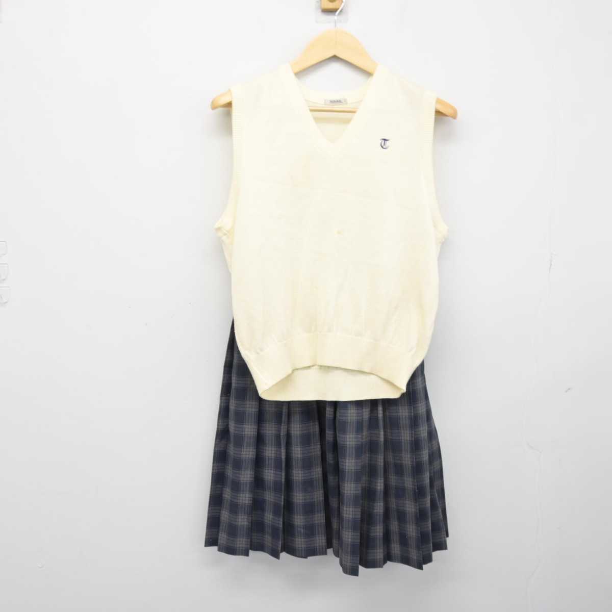 【中古】宮城県 多賀城中学校 女子制服 2点 (ニットベスト・スカート) sf048555