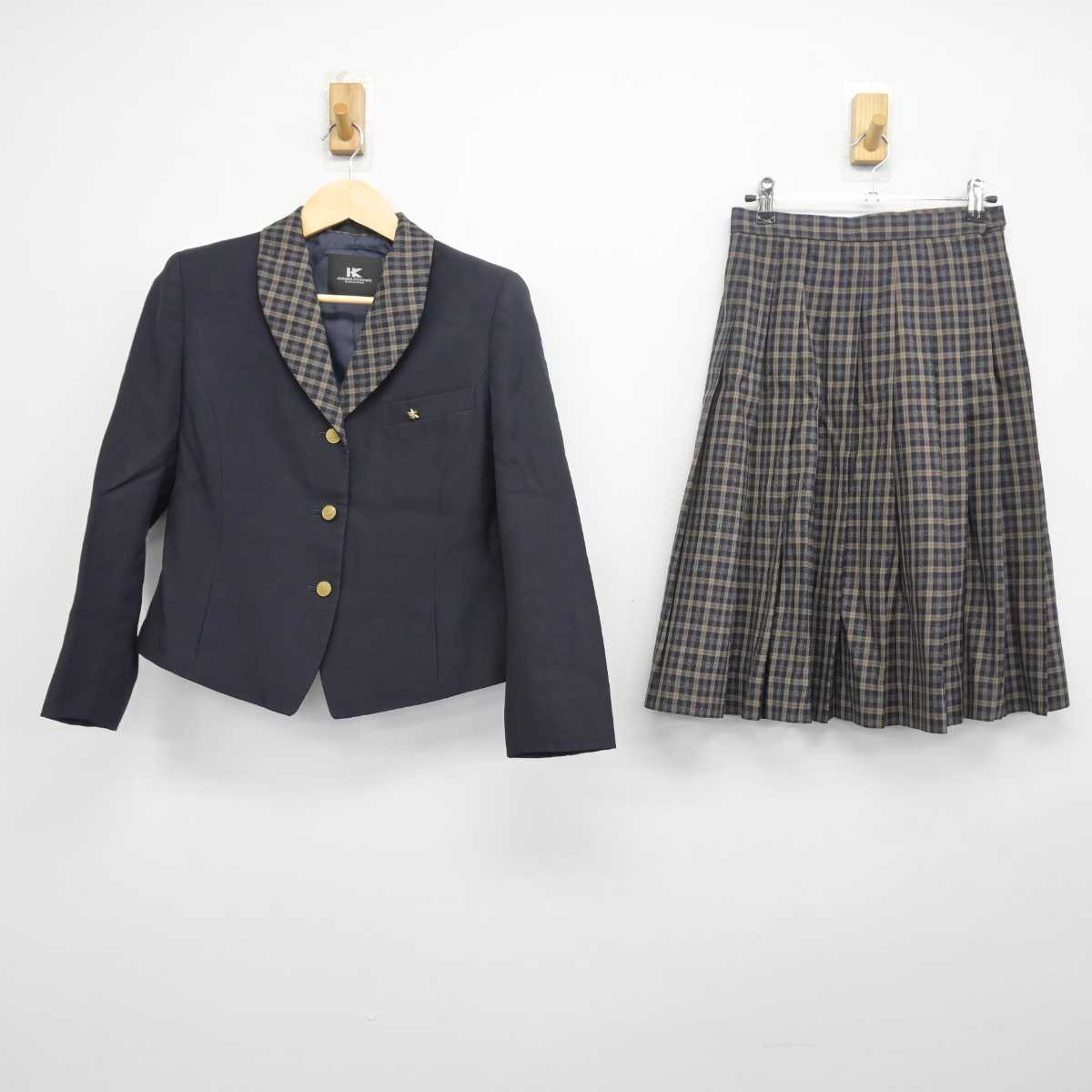 【中古】大阪府 生野高等学校 女子制服 4点 (ブレザー・スカート) sf048576