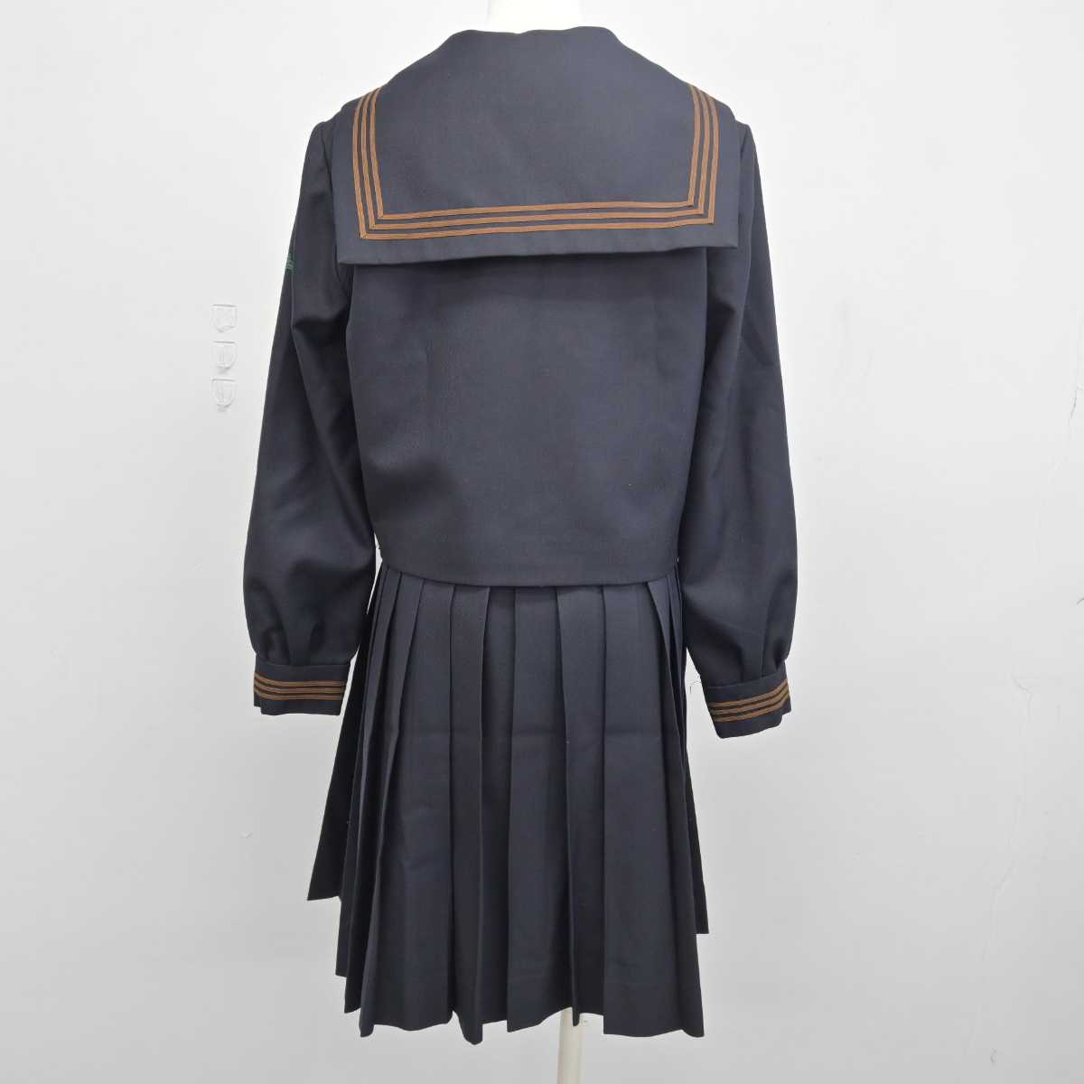 【中古】東京都 関東国際高等学校 女子制服 3点 (セーラー服・スカート) sf048580