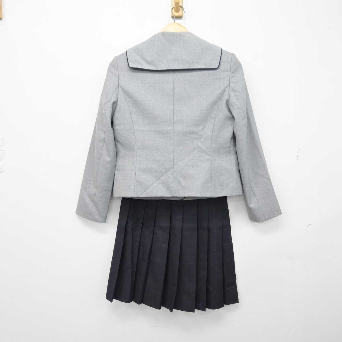 【中古】愛知県 緑丘高等学校 女子制服 4点 (ブレザー・シャツ・スカート) sf048600