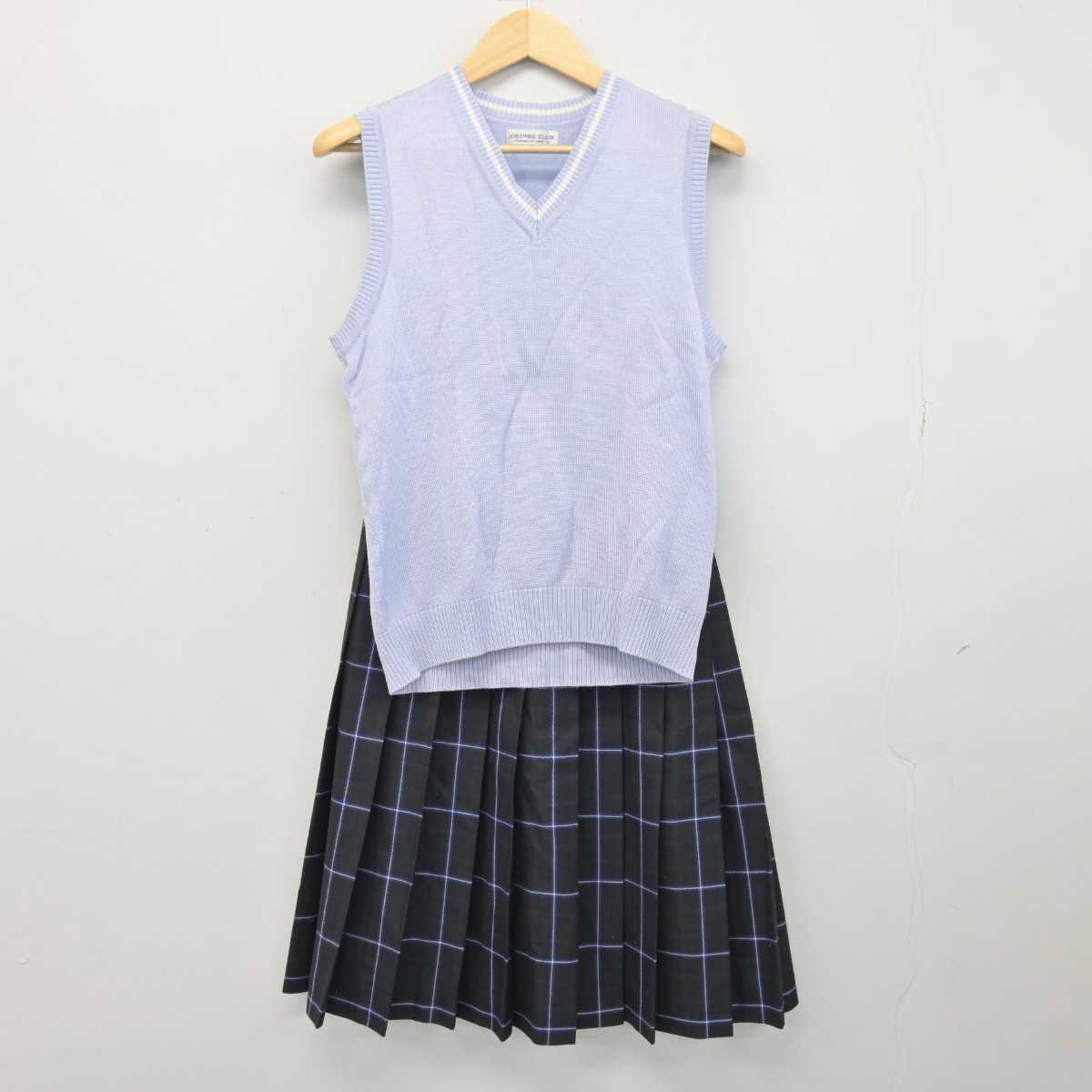 【中古】北海道 春光台中学校 女子制服 4点 (ブレザー・ニットベスト・スカート) sf048646