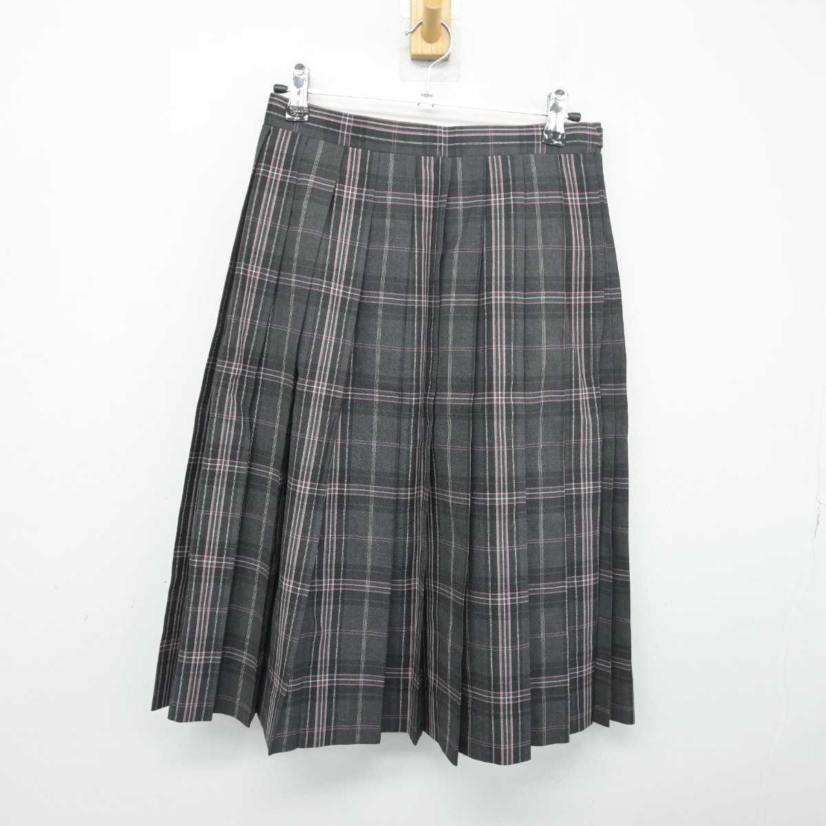 【中古】埼玉県 戸田市立喜沢中学校 女子制服 3点 (ニットベスト・シャツ・スカート) sf048712