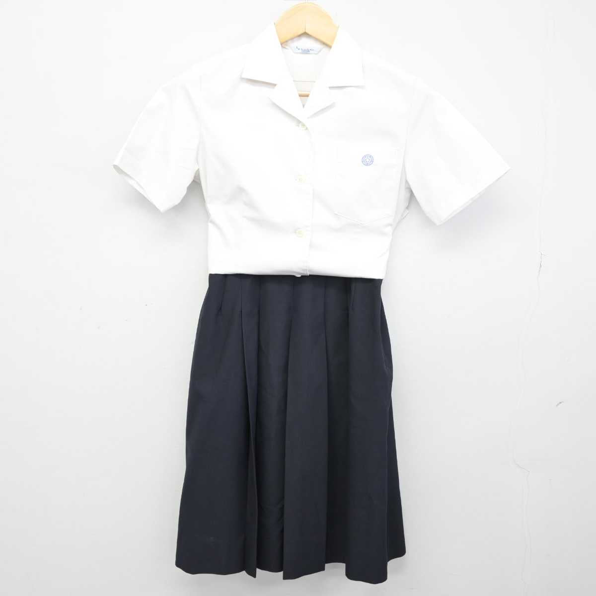 【中古】静岡県 静岡城北高等学校 女子制服 2点 (シャツ・スカート) sf048723