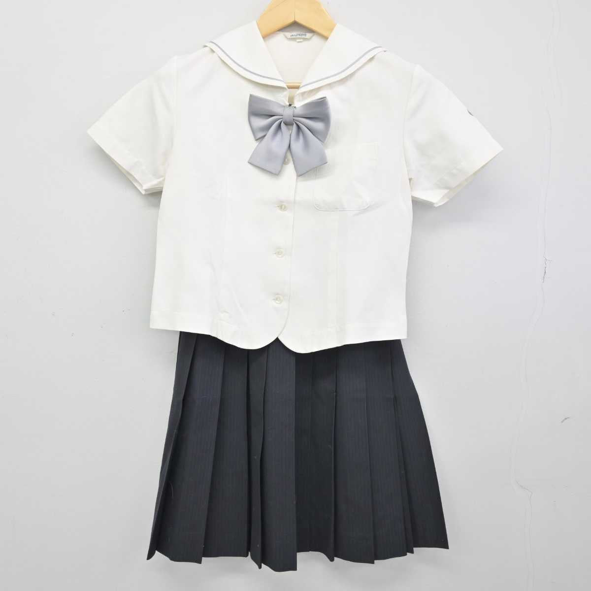 【中古】福岡県 福岡常葉高等学校 女子制服 4点 (セーラー服・スカート) sf048750