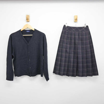 【中古】愛知県 桜花学園高等学校 女子制服 2点 (ニット・スカート) sf048796