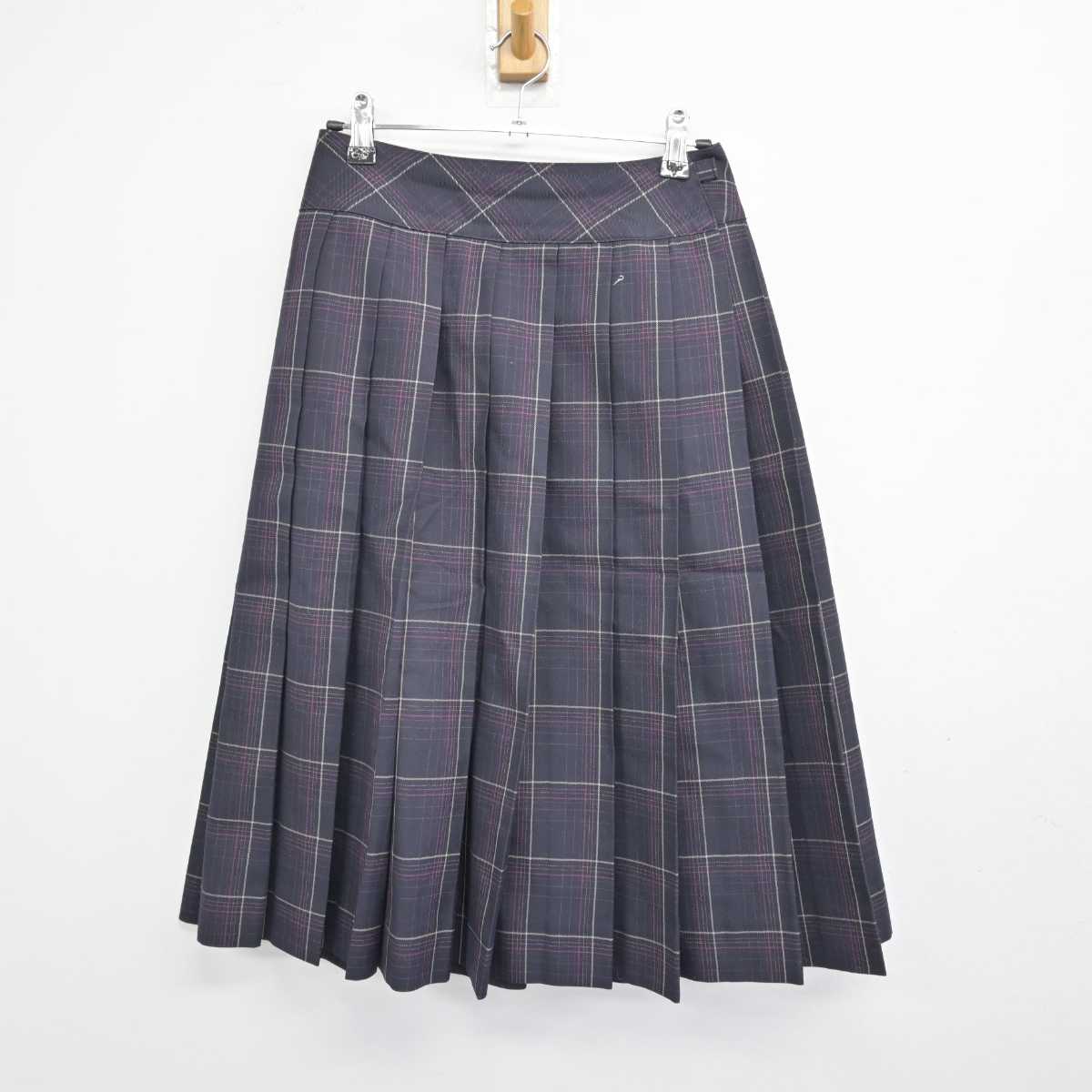 【中古】愛知県 桜花学園高等学校 女子制服 2点 (ニット・スカート) sf048796