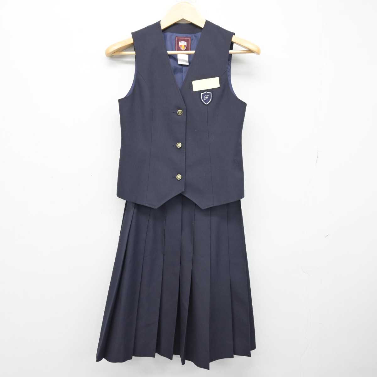 【中古】福岡県 二日市中学校 女子制服 3点 (ブレザー・ベスト・スカート) sf048882