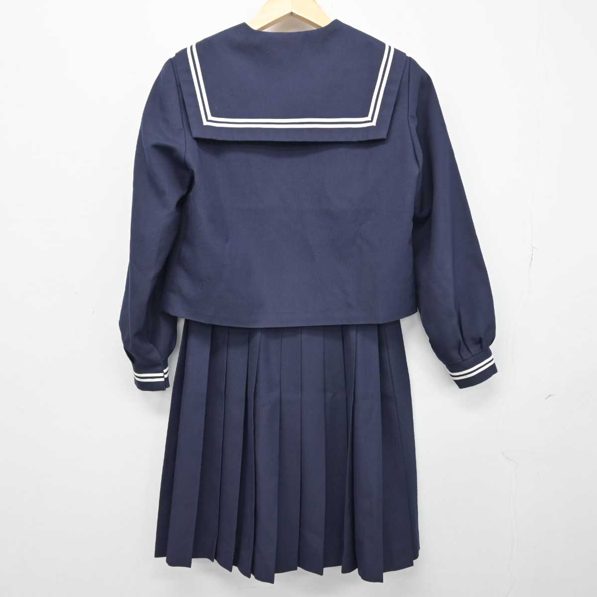 【中古】富山県 福岡中学校 女子制服 2点 (セーラー服・スカート) sf048934
