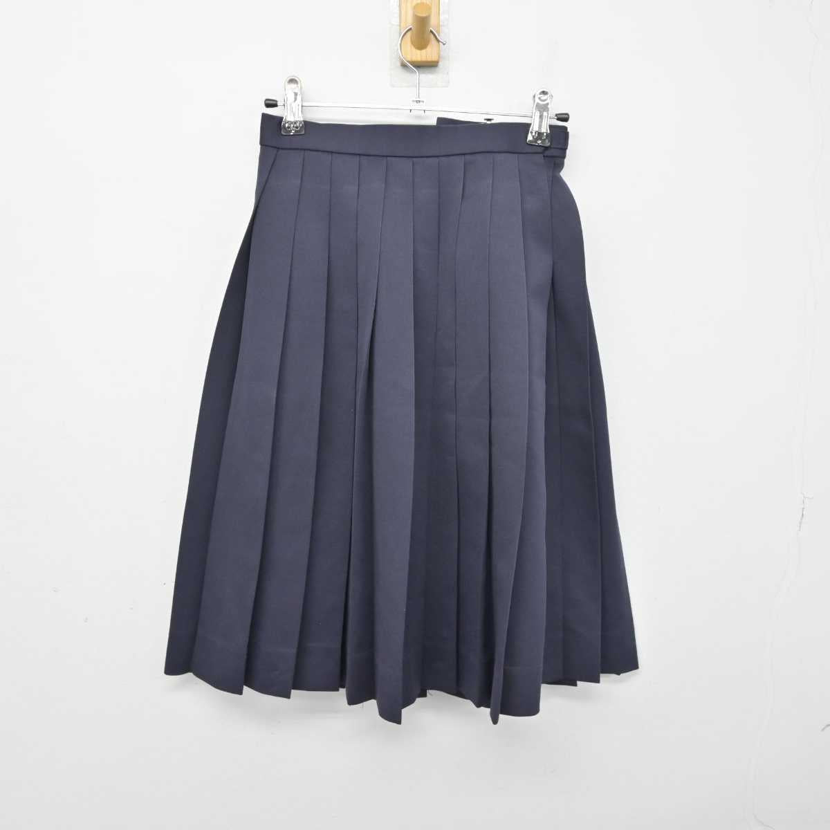 【中古】滋賀県 野洲市立中主中学校 女子制服 3点 (セーラー服・スカート) sf048970