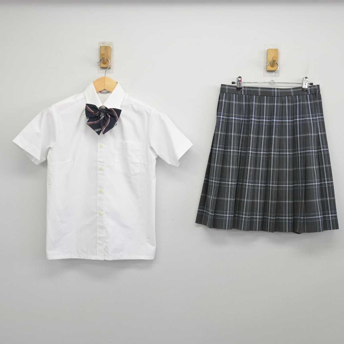 【中古】東京都 文華女子高等学校 女子制服 3点 (シャツ・スカート) sf049001