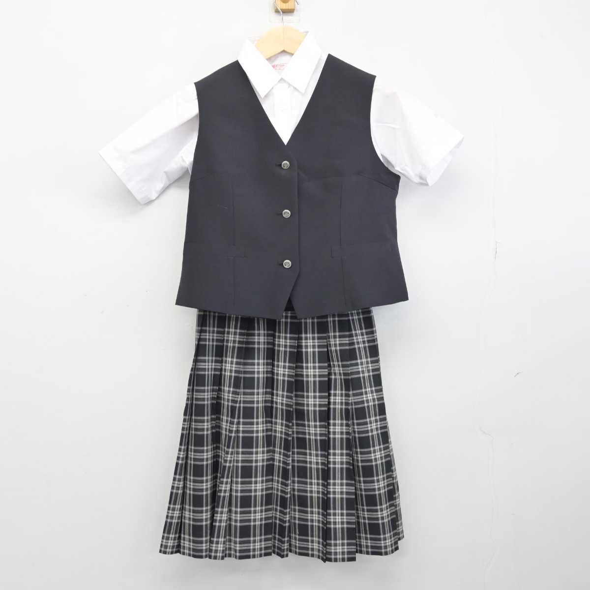 【中古】埼玉県 滑川総合高等学校 女子制服 4点 (ニット・ベスト・シャツ・スカート) sf049108