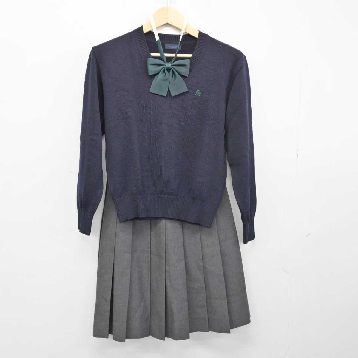 【中古】東京都 専修大学附属高等学校 女子制服 4点 (ブレザー・ニット・スカート) sf049119