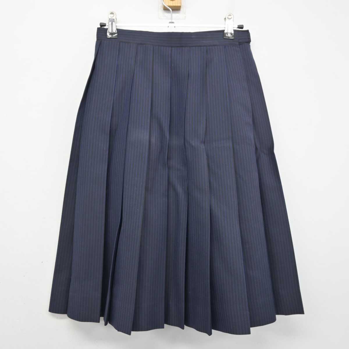 【中古】青森県 大湊高等学校 女子制服 3点 (ブレザー・シャツ・スカート) sf049137