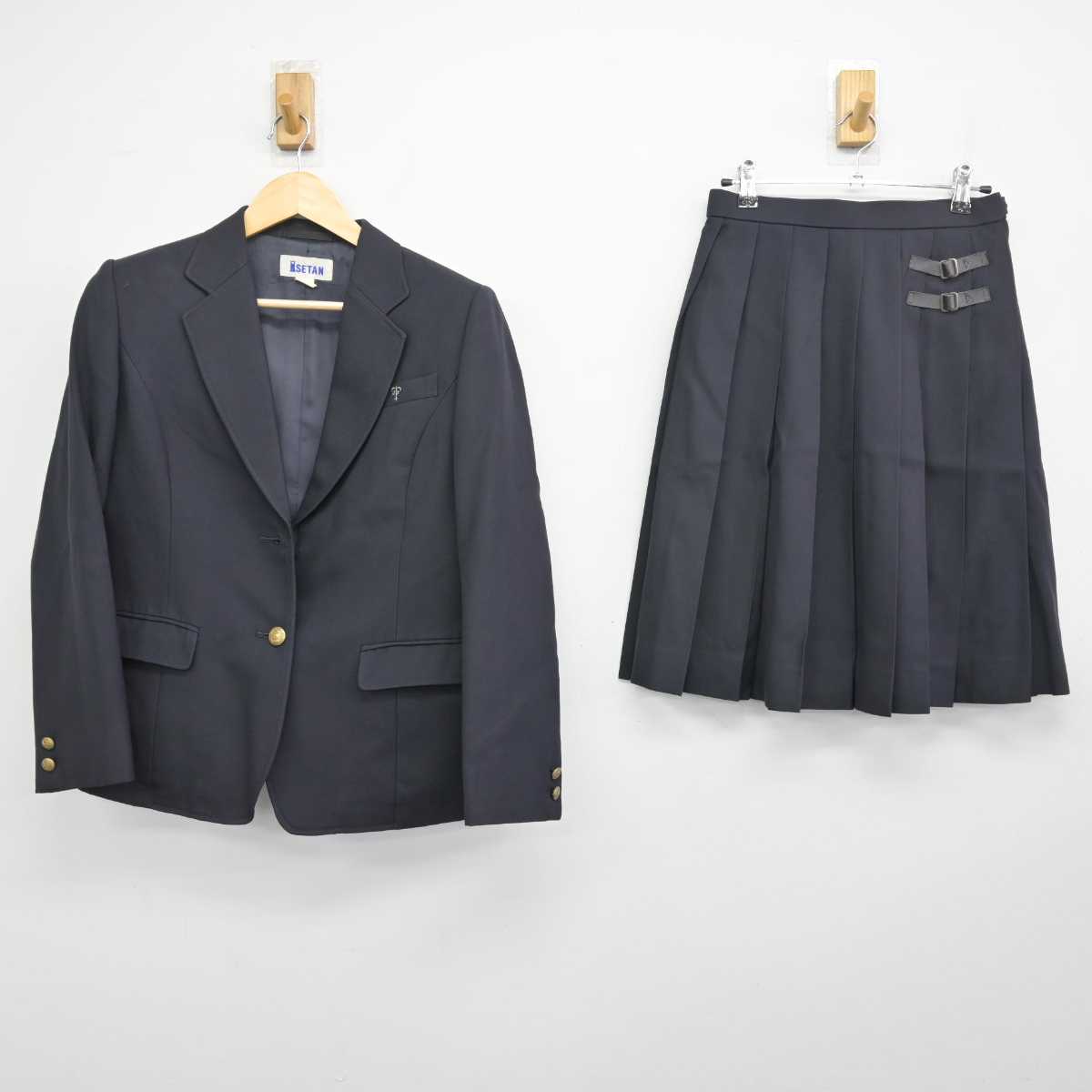 【中古】東京都 日本大学鶴ヶ丘高等学校 女子制服 3点 (ブレザー・スカート・スカート) sf049178